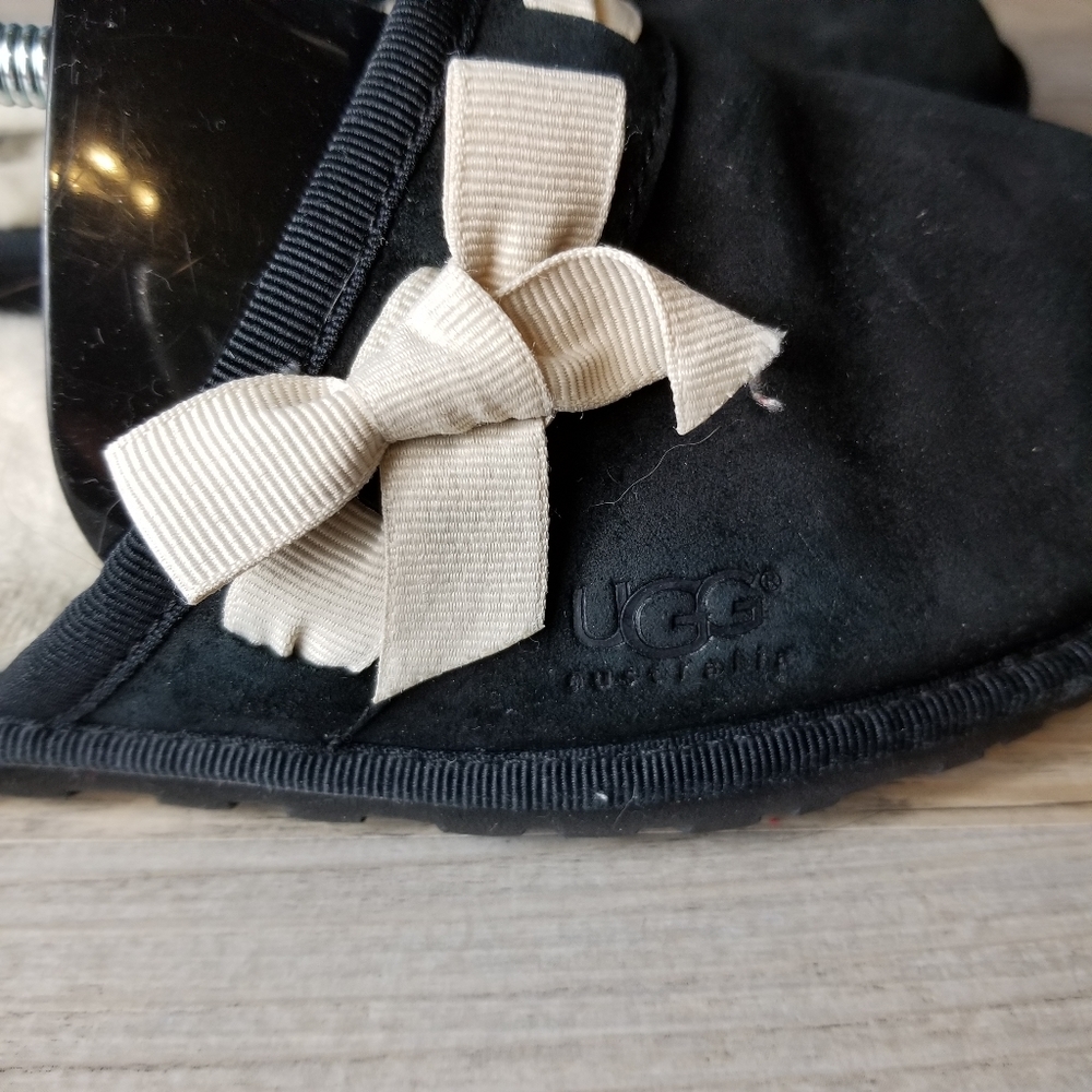 Ugg Suede Ribbon Bow Faux Fur Lined Slip On Scuff Slippers - Picture 5 of 10